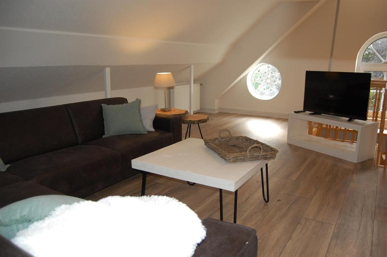 Ferienwohnung Im Gulfhof Krummhörn Εξωτερικό φωτογραφία